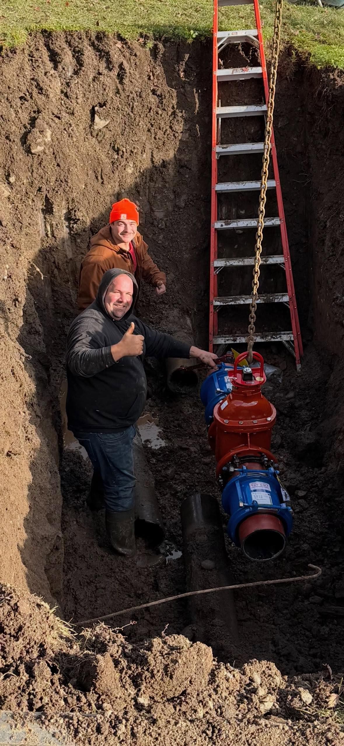 The Martelli & Son crew on an excavation and water main job in Central New York